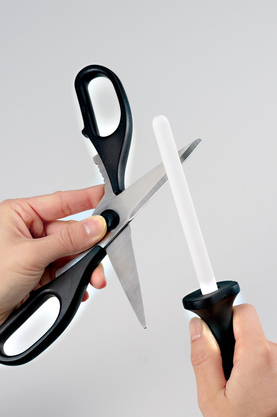 Amazon｜高儀 SECERA セラミックシャープナー｜研ぎ器